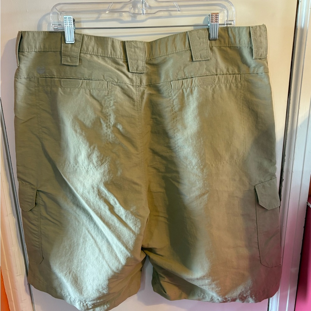 Wrangler men’s cargo shorts - Picture 2 of 4
